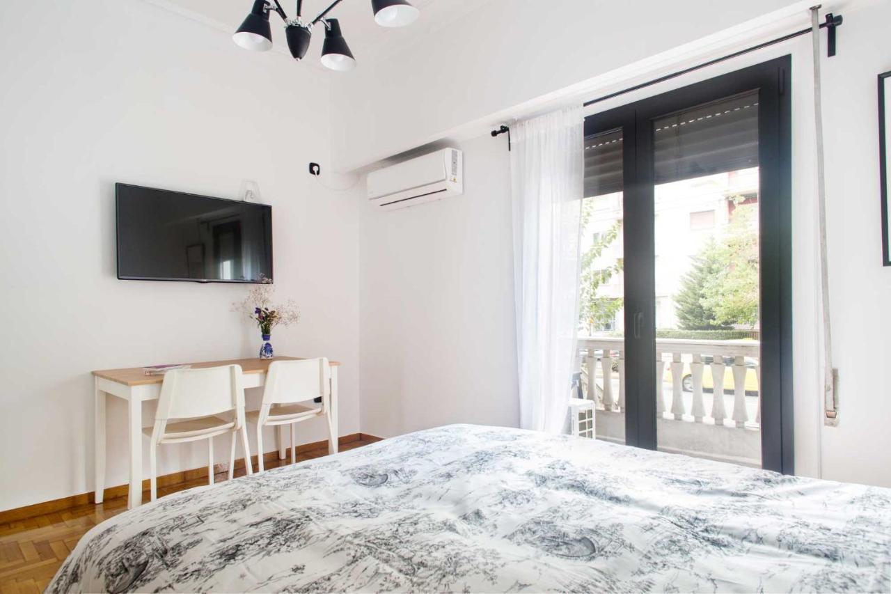 Newly Renovated Studio Downtown Athens! Luaran gambar