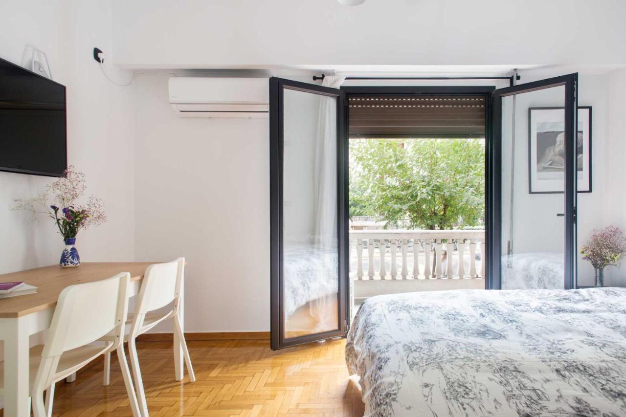 Newly Renovated Studio Downtown Athens! Luaran gambar