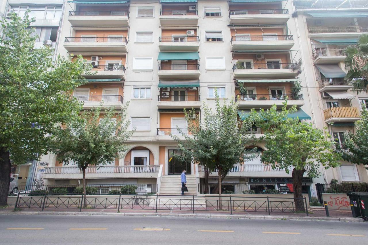 Newly Renovated Studio Downtown Athens! Luaran gambar