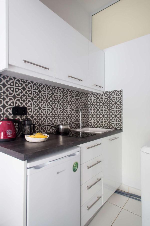 Newly Renovated Studio Downtown Athens! Luaran gambar